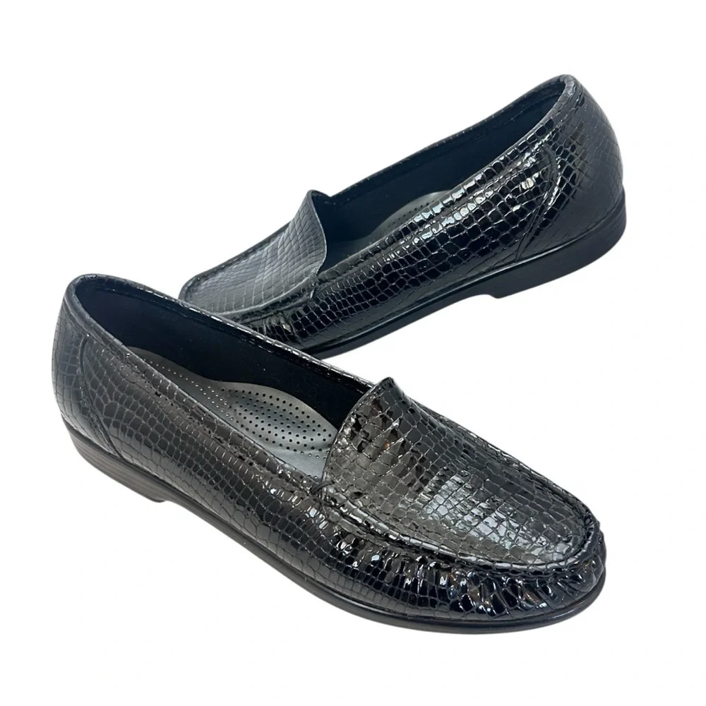 SAS Simplify Moccasin Black Patent Leather Crocodile Loafer Wm 10 Tripad Comfort